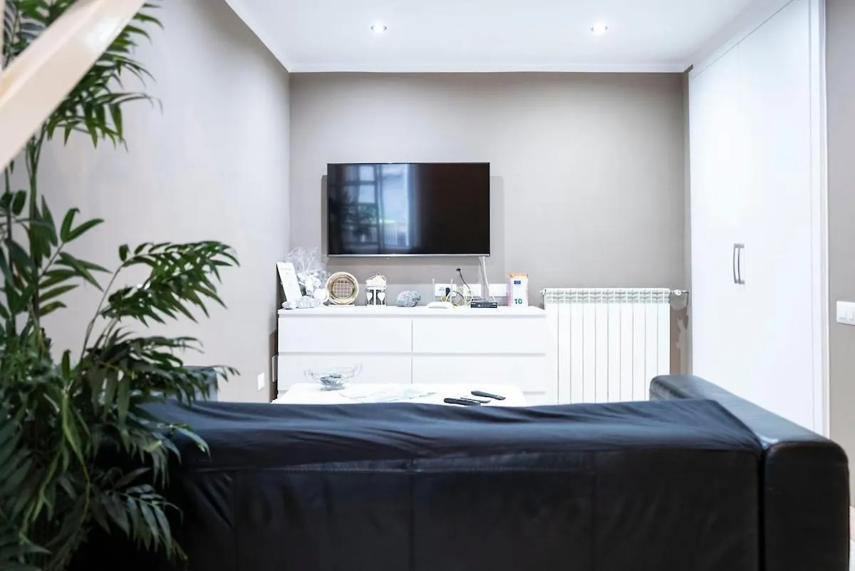 Safari'S Home Materdei Naples 0*,