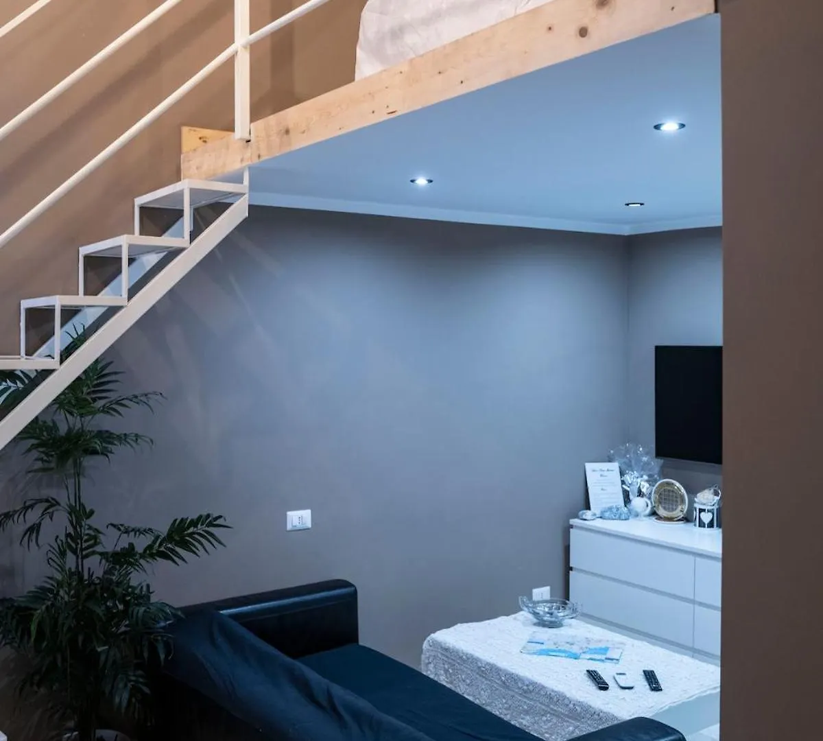 Apartment Safari'S Home Materdei Naples Italy